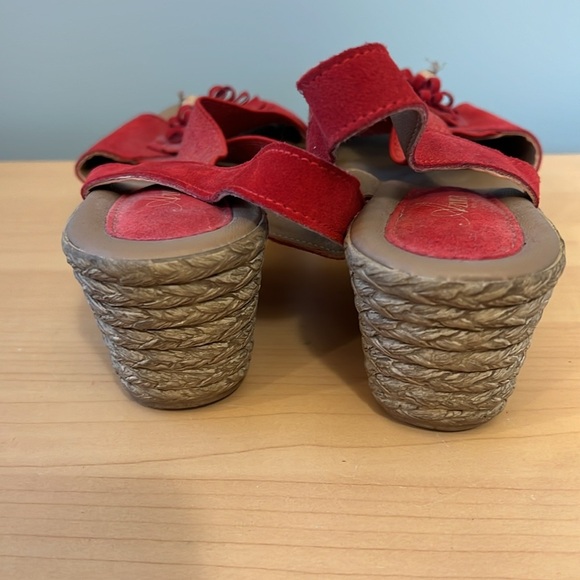 Azura Tan & Red Wedge Sandal - Picture 3 of 6